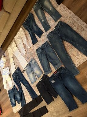 Women's Jeans - size 6